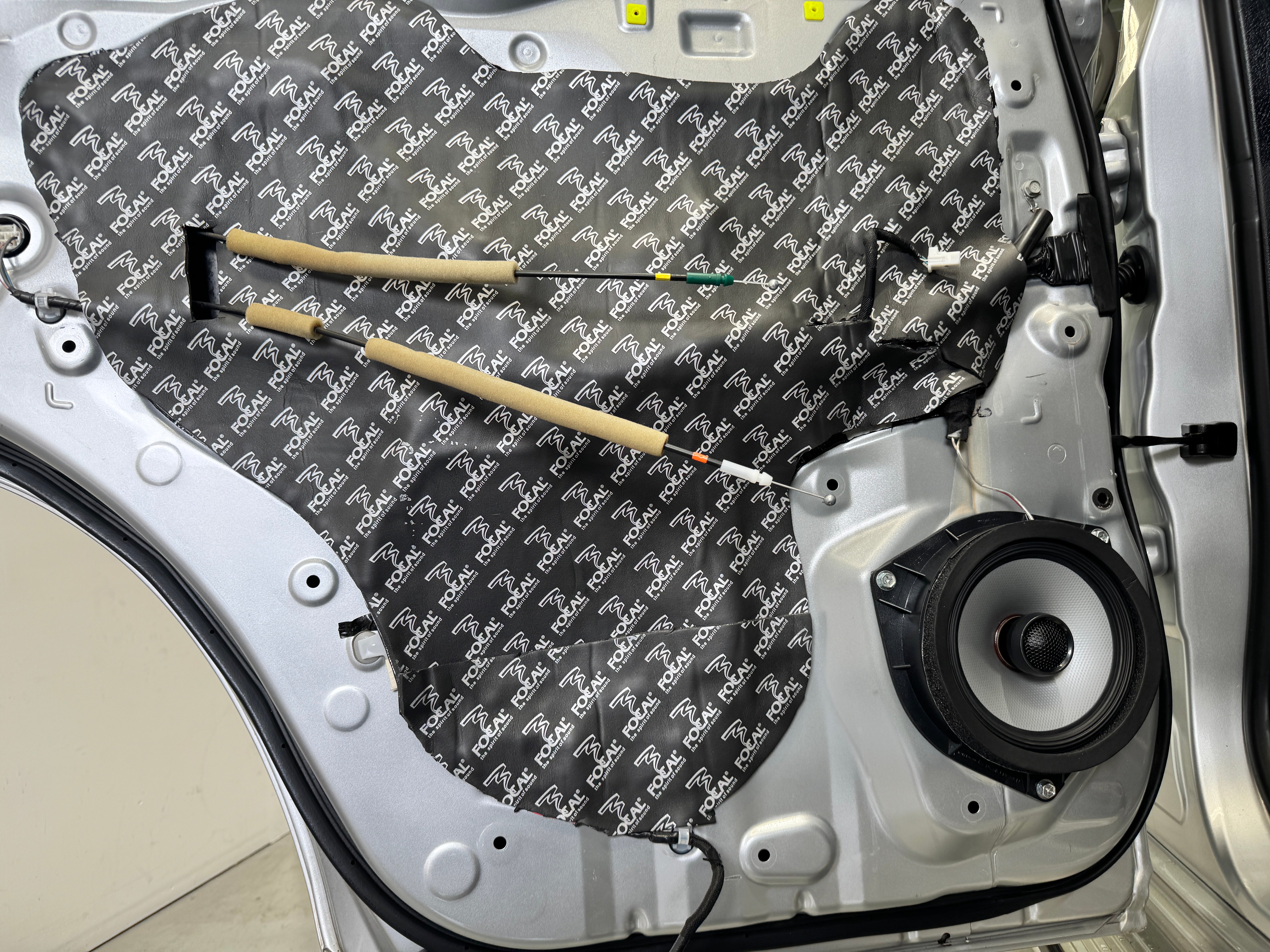 DIY LC200 150 Prado Stage 2 Sound System