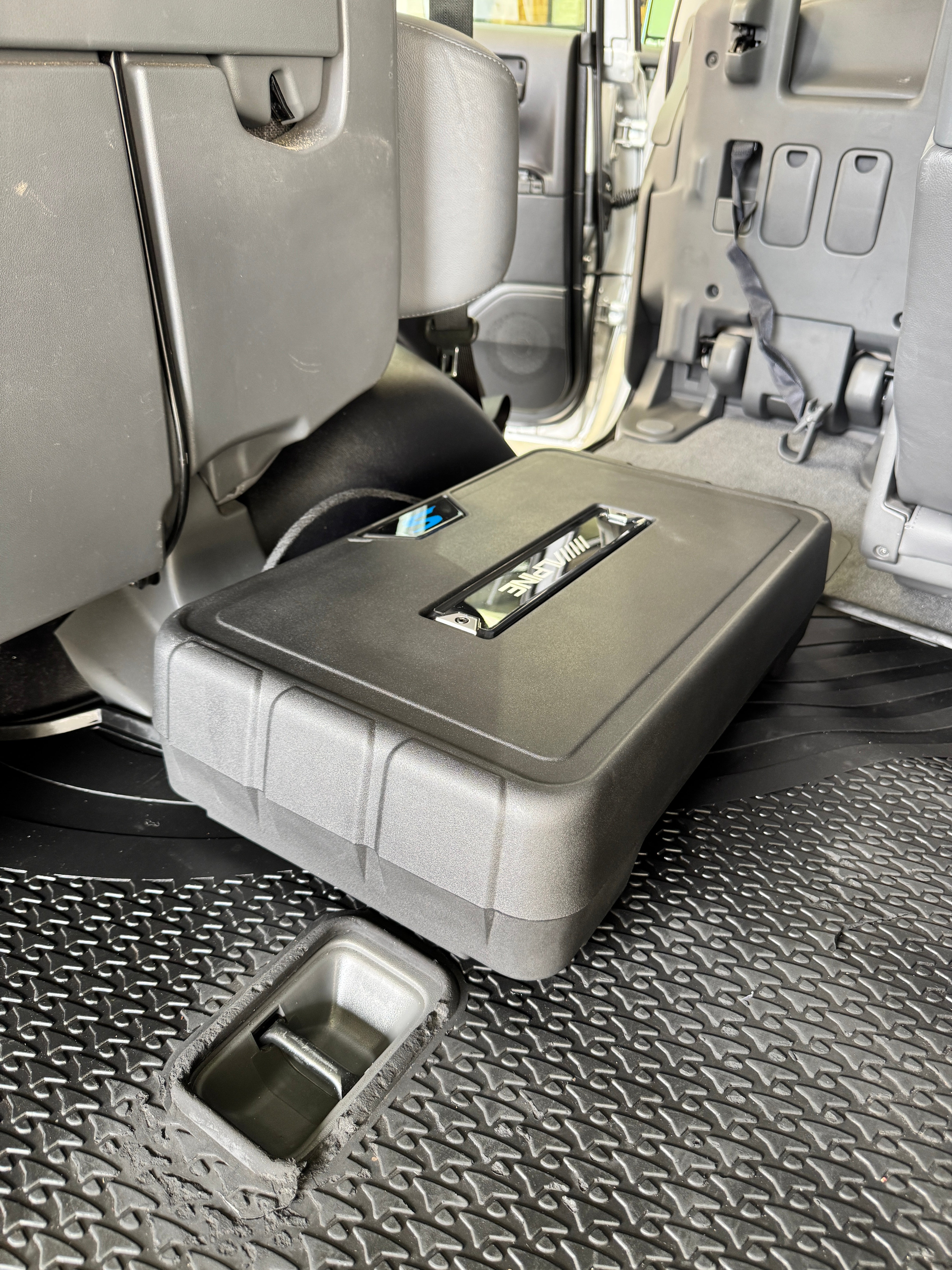 DIY LC200 150 Prado Stage 2 Sound System