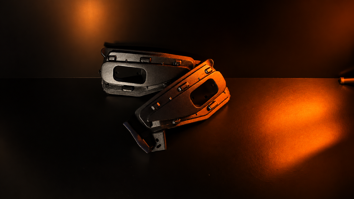 Fortuner rear work light brackets with OZ Audio orange studio lighting