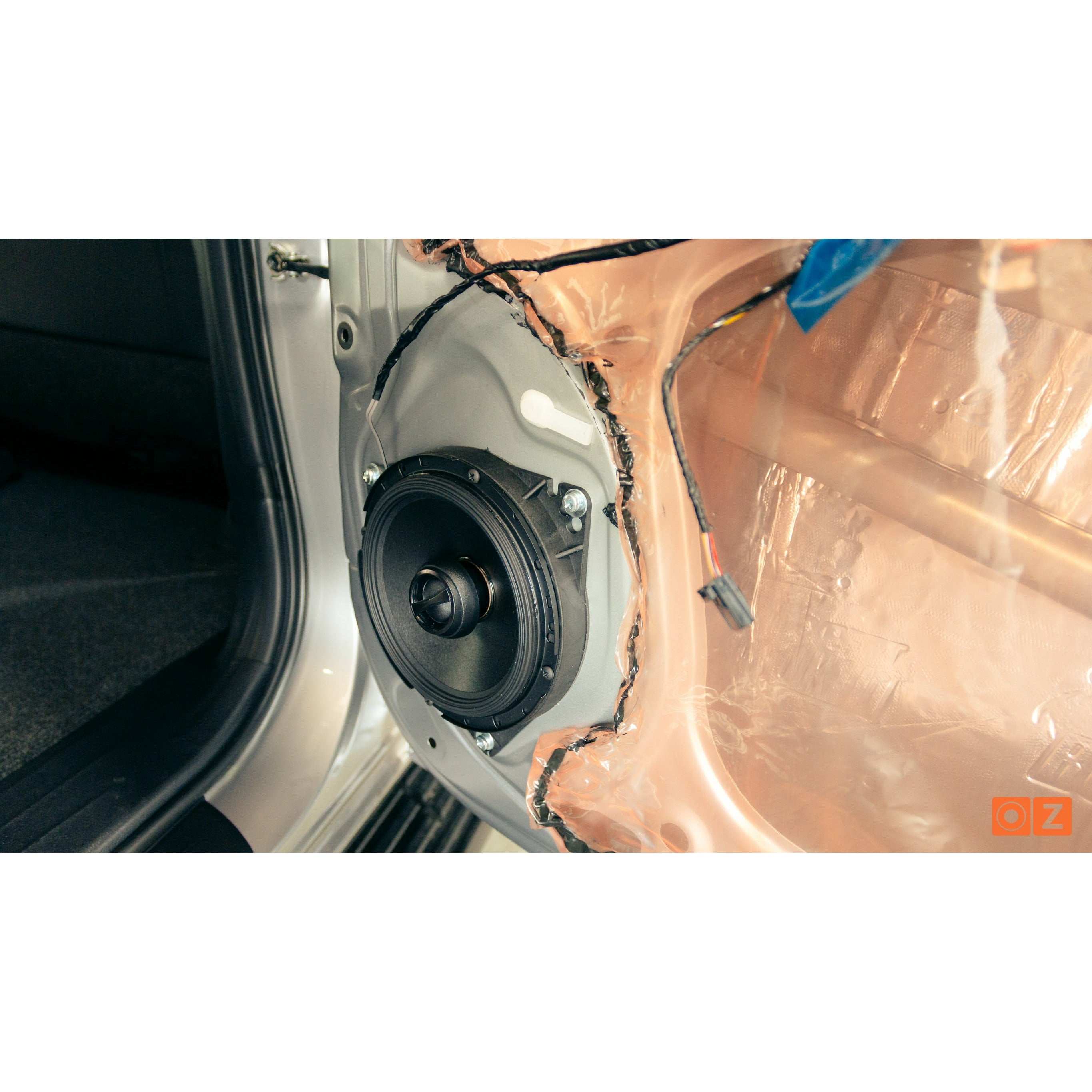 Toyota Hilux N80 Stage 2 Audio Upgrade | Alpine DIY Sound Pack